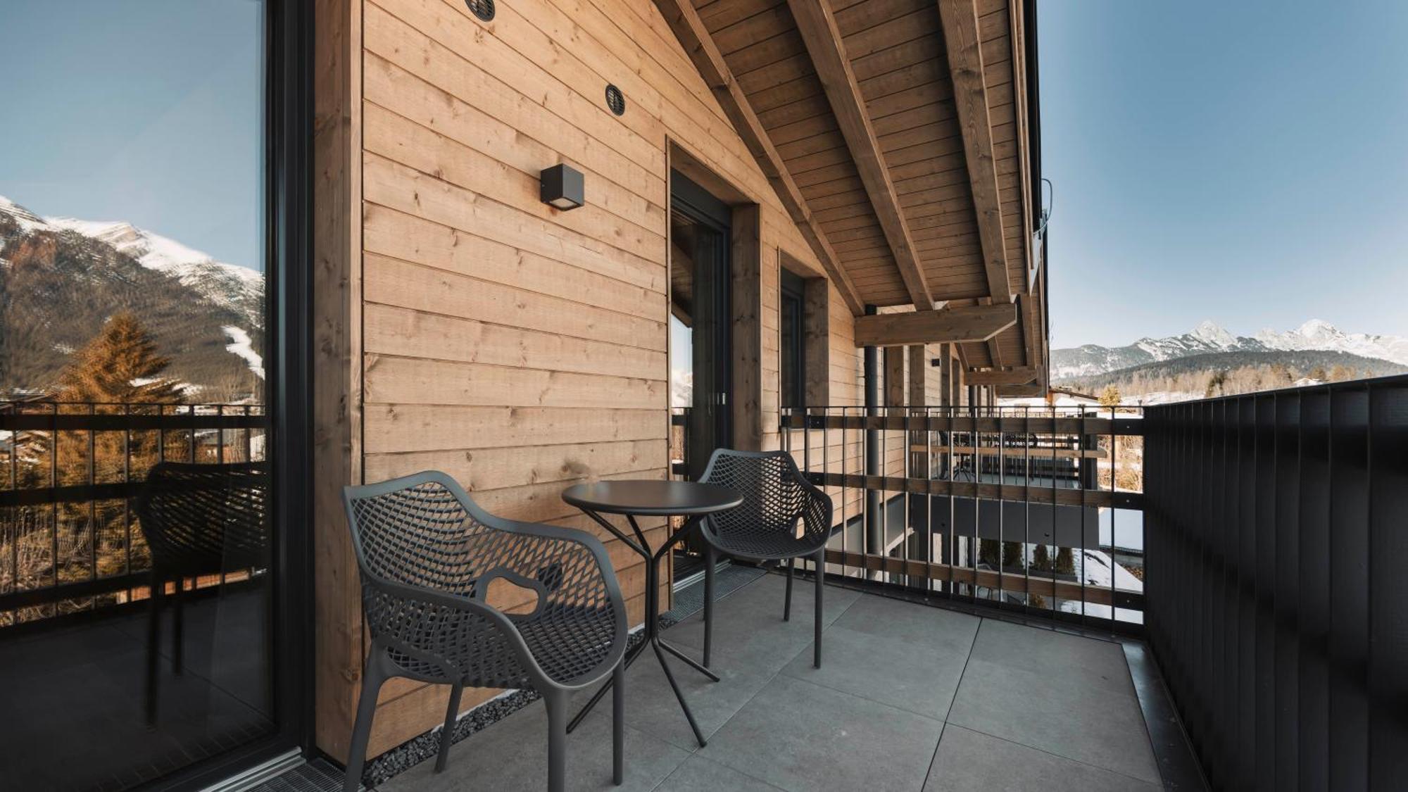 Triple A Chalets Seefeld in Tirol Eksteriør bilde